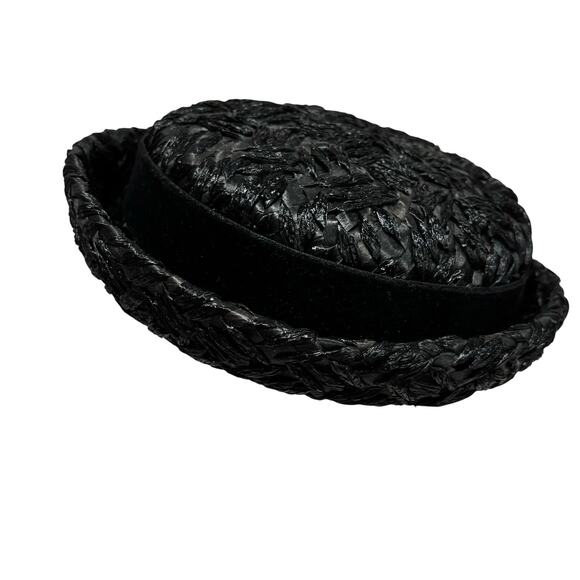 Vintage black straw pillbox hat by Winkelman’s velvet hatband upturned brim main image 4